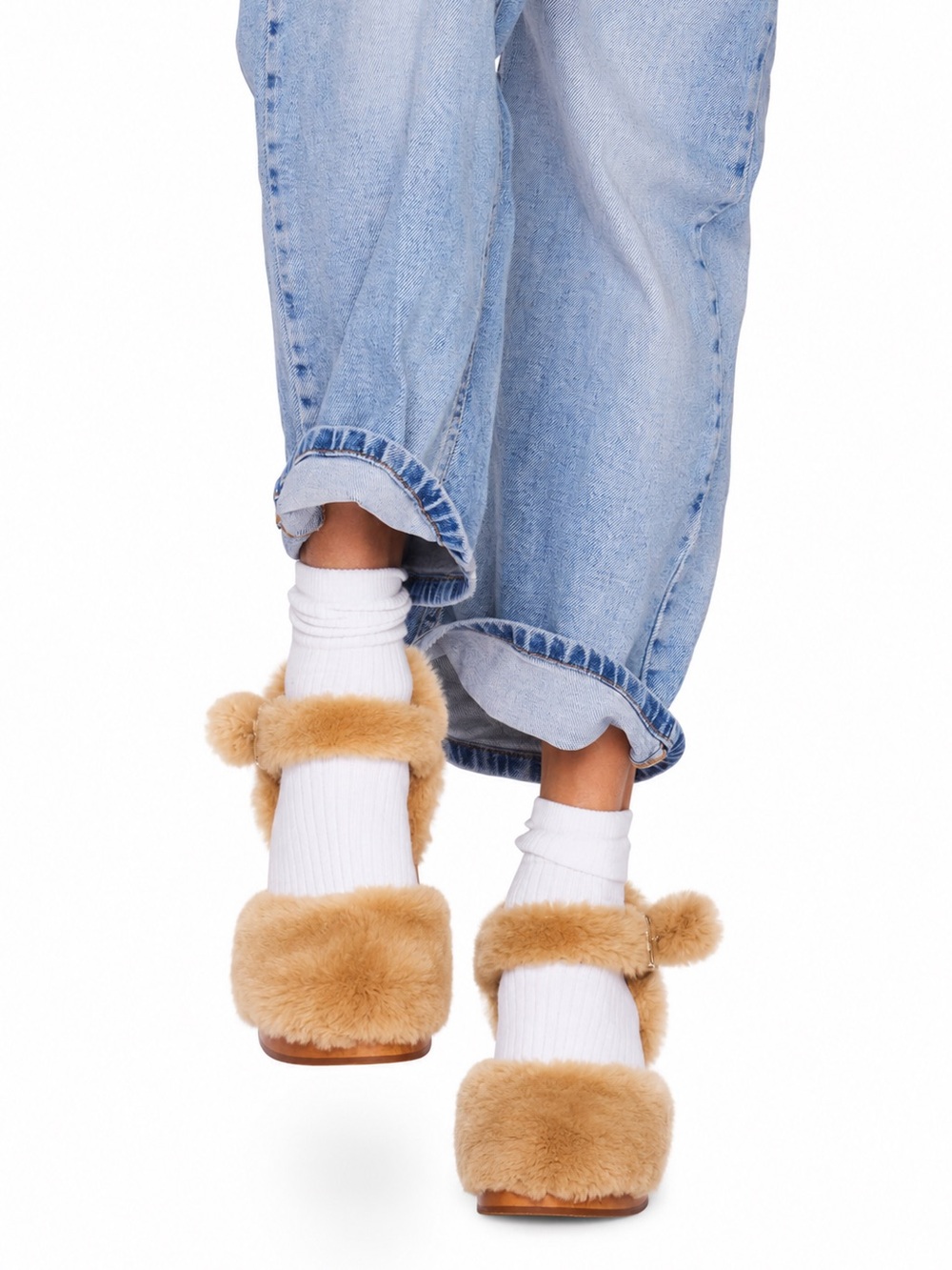 NWOB Swedish Hasbeens Fluff Sandal